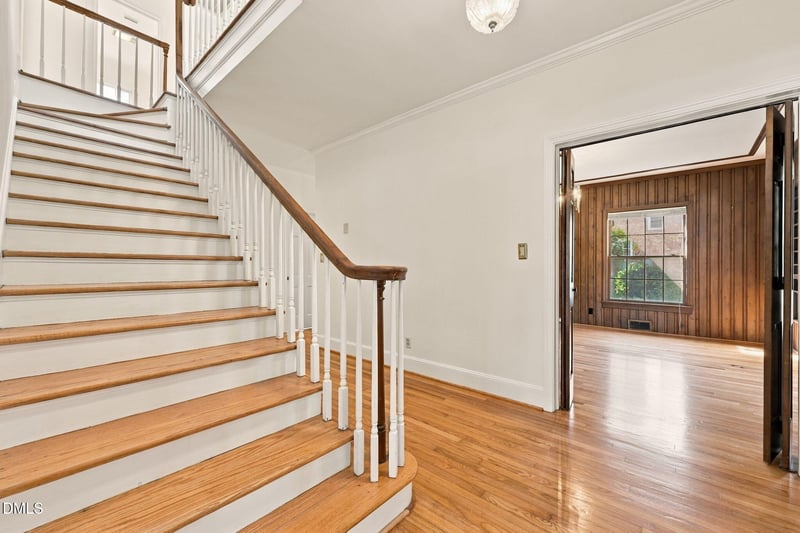 817 S Vermont St, Smithfield, NC 27577