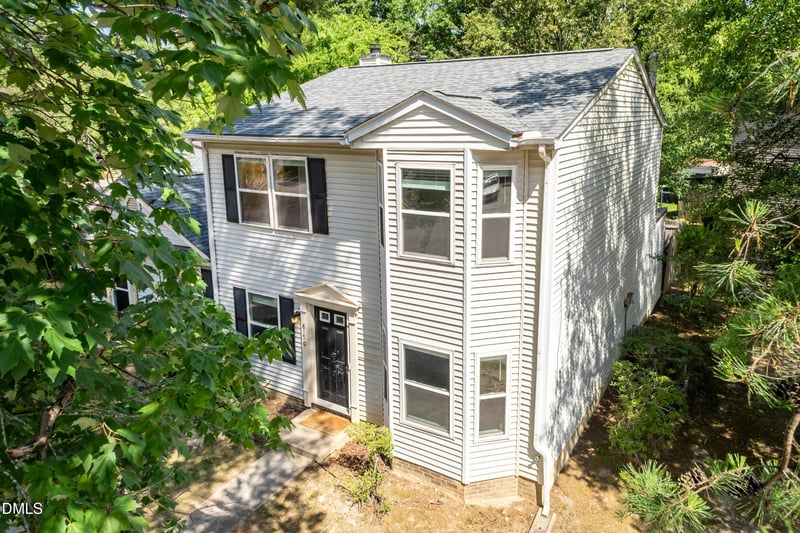 8170 Mcguire Dr, Raleigh, NC 27616