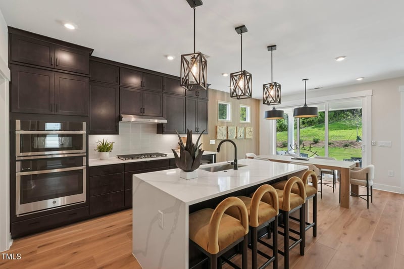 82 Landscape Dr, Fuquay Varina, NC 27526