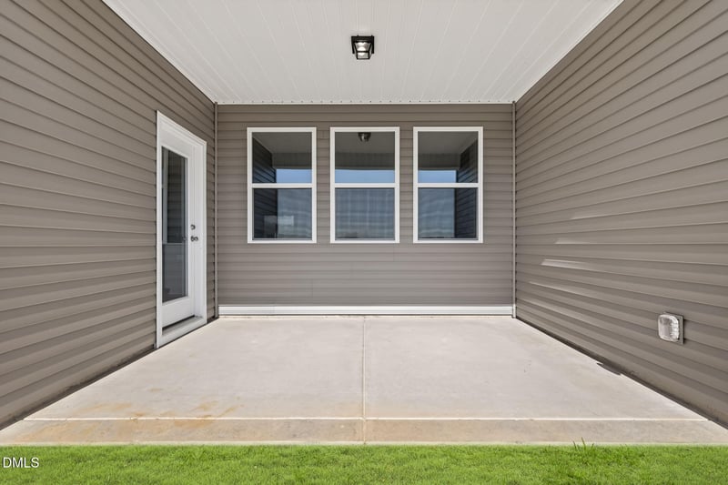 82 Maverick Ln, Dunn, NC 28334