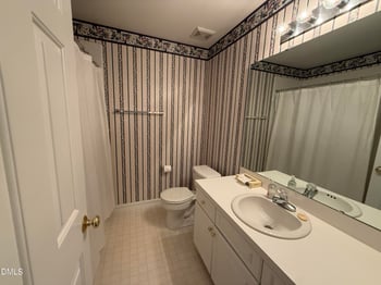 8200 Hempshire Pl, Raleigh, NC 27613