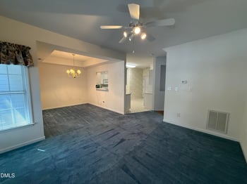8200 Hempshire Pl, Raleigh, NC 27613