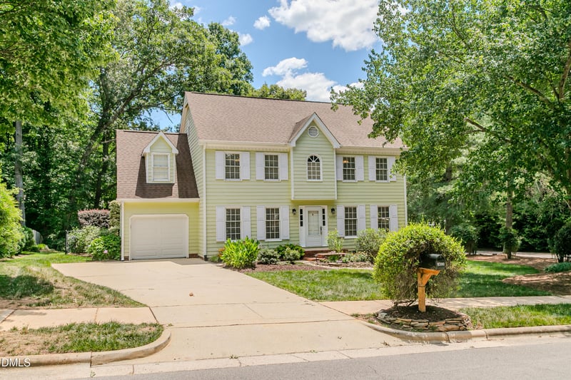 8200 Mourning Dove Rd, Raleigh, NC 27615
