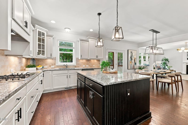 8204 Henderson Rd, Apex, NC 27539