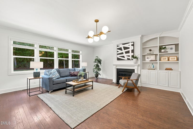 8204 Henderson Rd, Apex, NC 27539