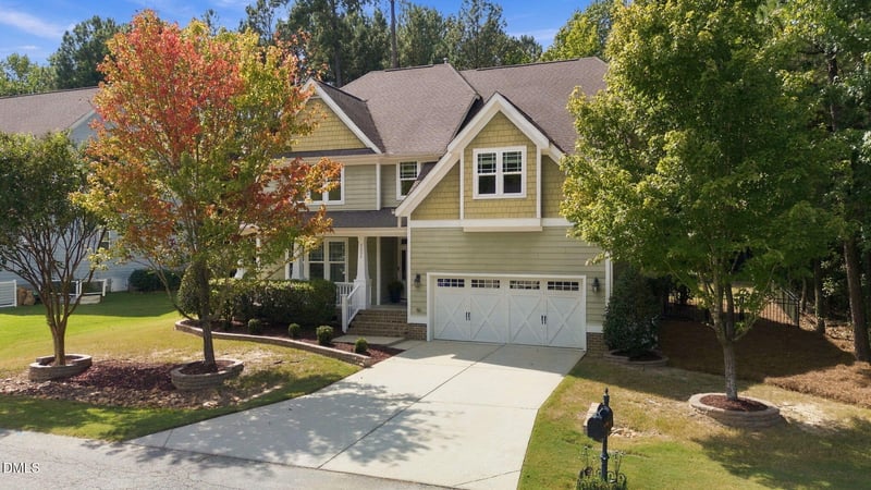 8204 Henderson Rd, Apex, NC 27539