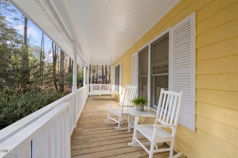8205 Huntsman Ct, Chapel Hill, NC 27516