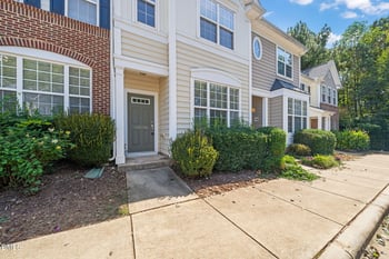 8206 City Loft Ct, Raleigh, NC 27613