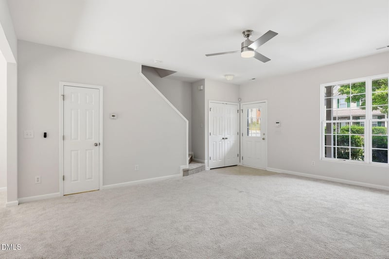 8211 Clasara Cir, Raleigh, NC 27613