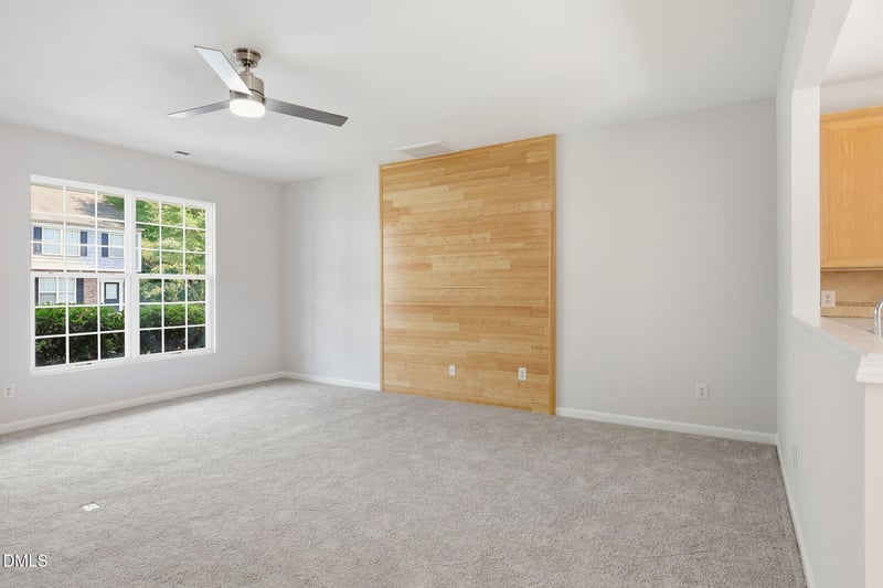 8211 Clasara Cir, Raleigh, NC 27613