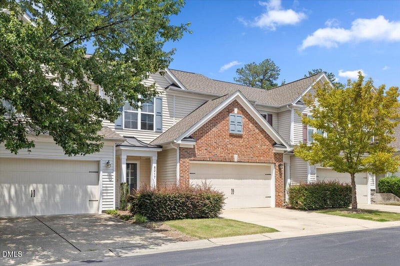 8217 Yaxley Hall Dr, Raleigh, NC 27616