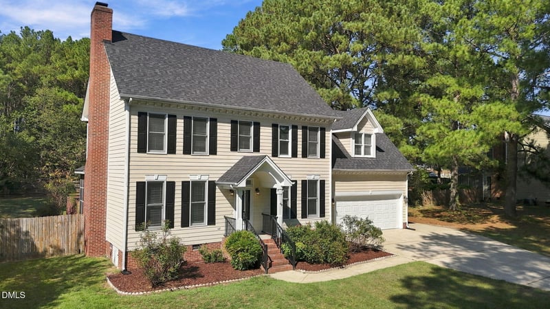 824 Elbridge Dr, Raleigh, NC 27603