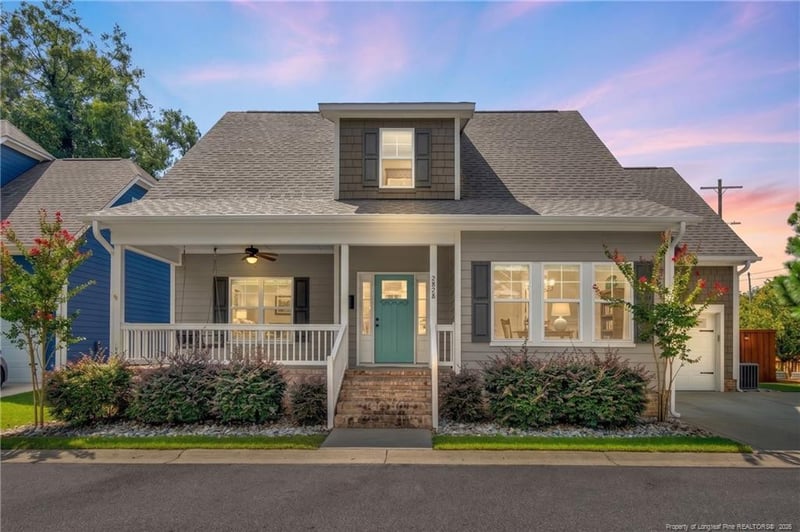 825 Mandolin Ct, Fayetteville, NC 28305