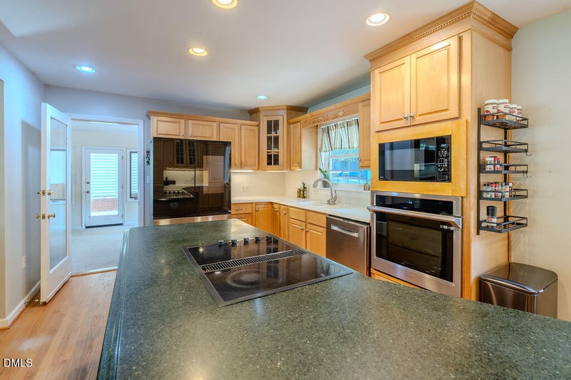 825 Ralph Dr, Cary, NC 27511