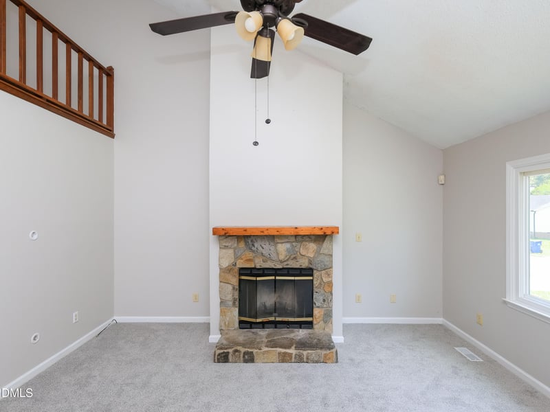 825 Rawls Dr, Raleigh, NC 27610