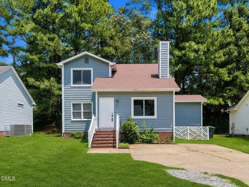 825 Rawls Dr, Raleigh, NC 27610