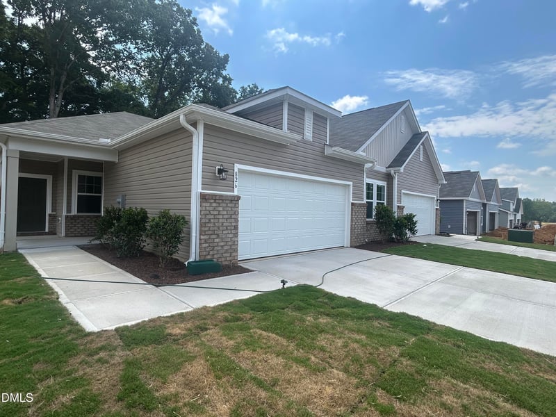 826 Hanford Landing Dr, Graham, NC 27253