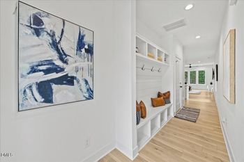 829 Cumberland St #101, Raleigh, NC 27610