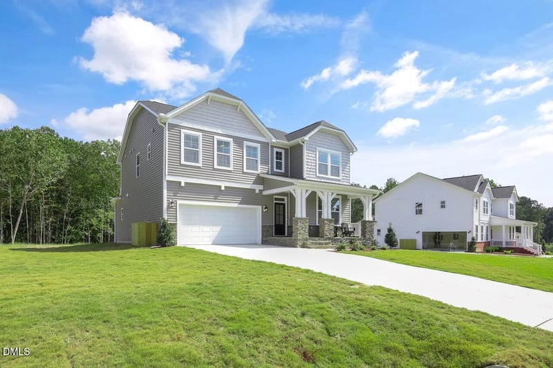 83 Bluestone Dr, Lillington, NC 27546