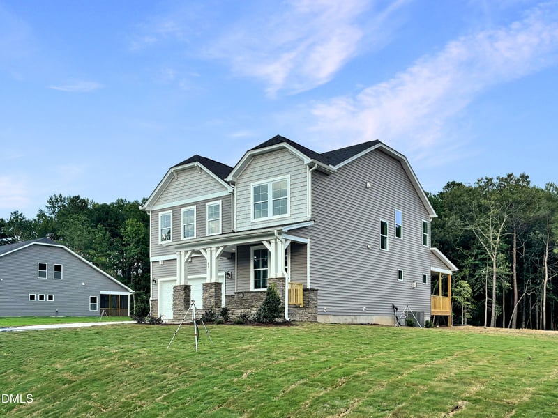 83 Bluestone Dr, Lillington, NC 27546