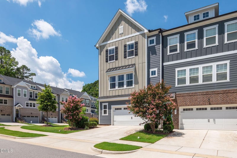 830 Amley Pl, Apex, NC 27523