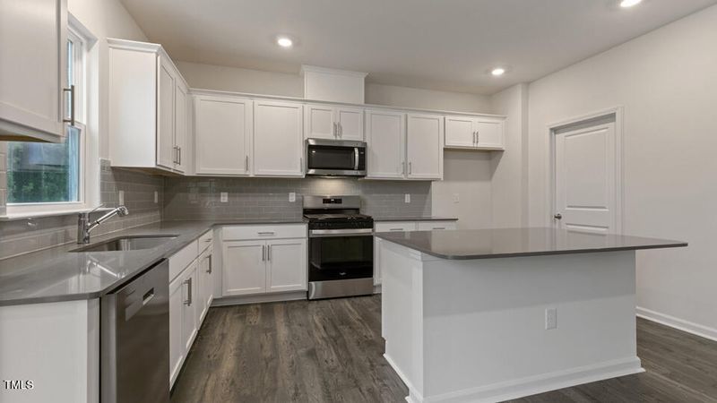 830 Comice Pear Way, Willow Springs, NC 27592