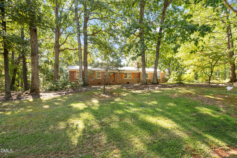 8304 Hillcrest Farm Rd, Sanford, NC 27330