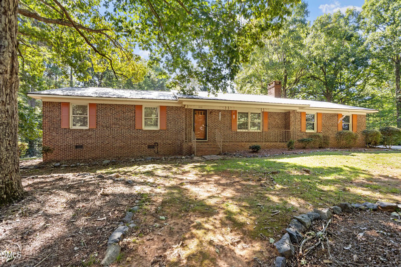 8304 Hillcrest Farm Rd, Sanford, NC 27330