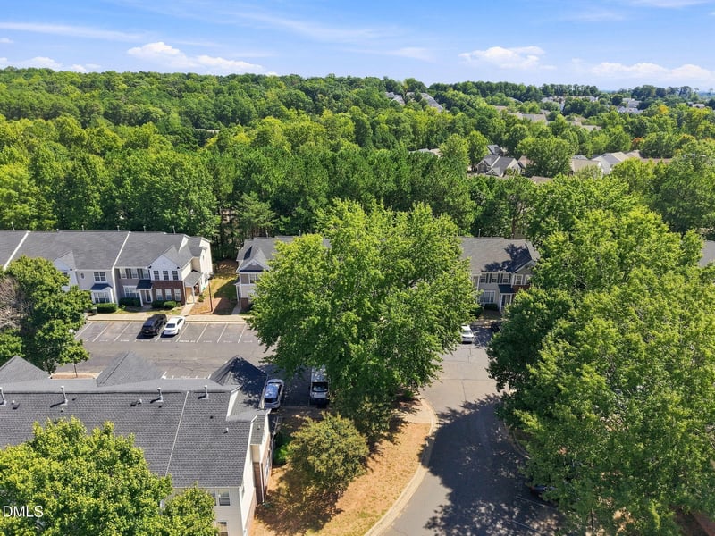 8306 City Loft Ct, Raleigh, NC 27613