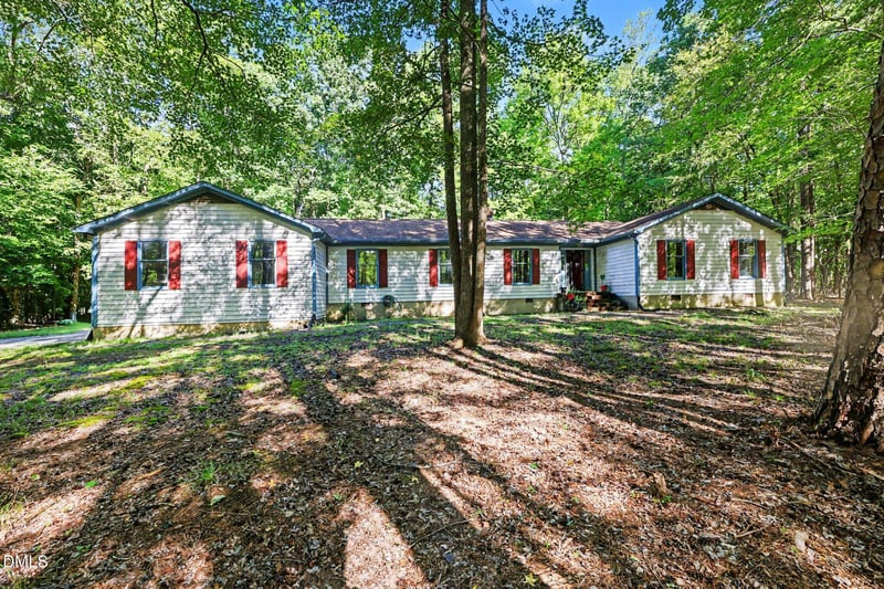 8307 Bromley Rd, Hillsborough, NC 27278