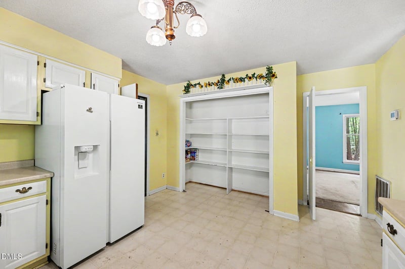8307 Bromley Rd, Hillsborough, NC 27278