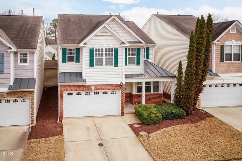 8310 Chimneycap Dr, Raleigh, NC 27613