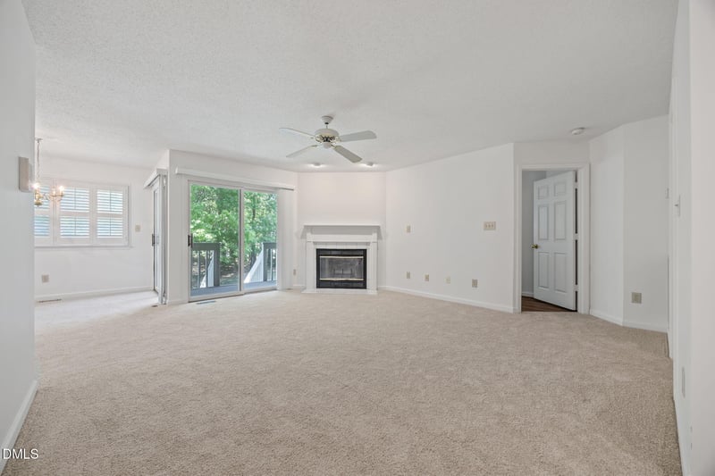 8321 Hempshire Pl #104, Raleigh, NC 27613
