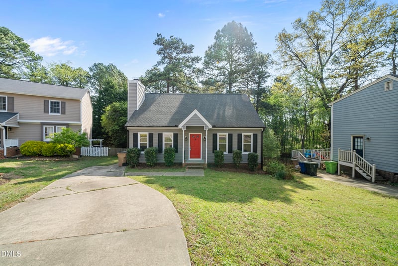 8324 Bellingham Cir, Raleigh, NC 27615