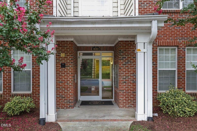 833 Providence Glen Dr, Chapel Hill, NC 27514