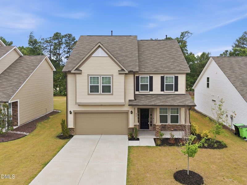 835 Golden Plum Ln, Zebulon, NC 27597