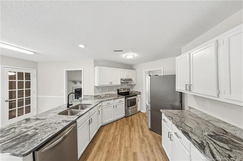 836 Chevy Chase St, Fayetteville, NC 28306