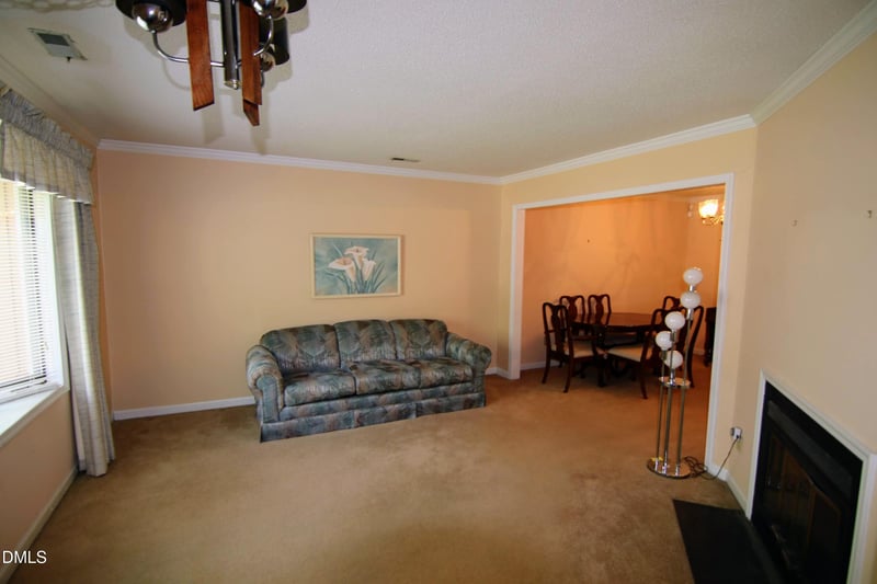 84 Candytuff Ln, Durham, NC 27713
