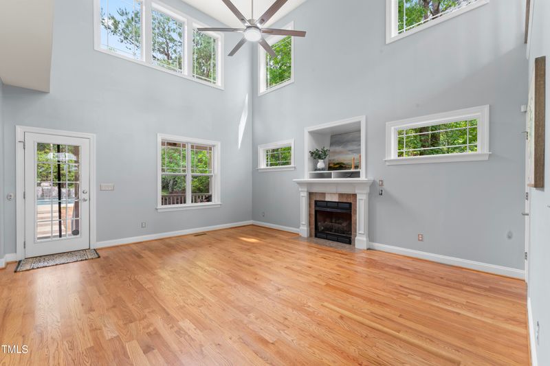 84 N Hadrian Ct, Clayton, NC 27520