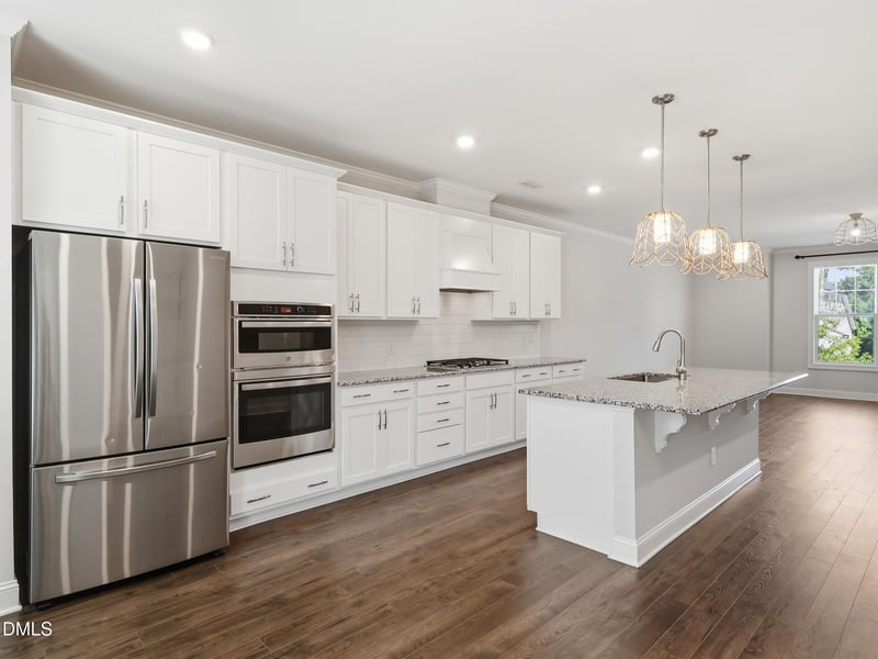8403 Garnet Rose Ln, Raleigh, NC 27615