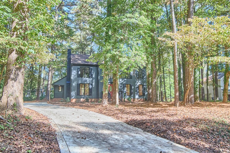 8404 Sleepy Creek Dr, Raleigh, NC 27613