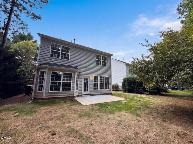 8408 Aztec Dawn Ct, Raleigh, NC 27613