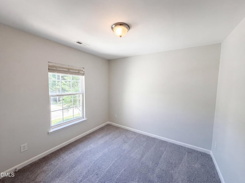 8409 Aztec Dawn Ct, Raleigh, NC 27613