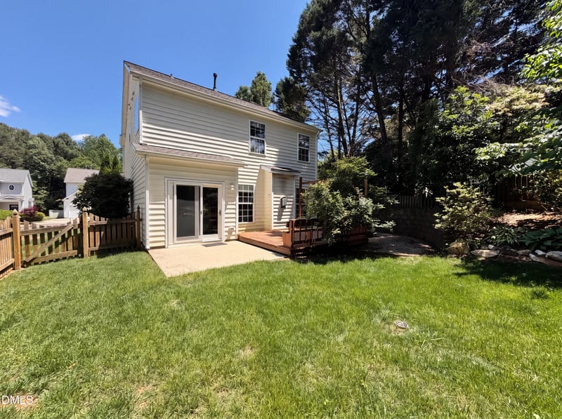 8409 Aztec Dawn Ct, Raleigh, NC 27613
