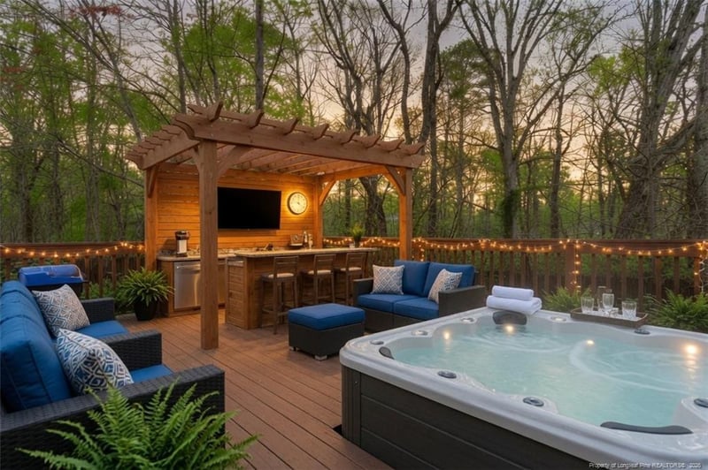 8409 Deertrot Dr, Fayetteville, NC 28314