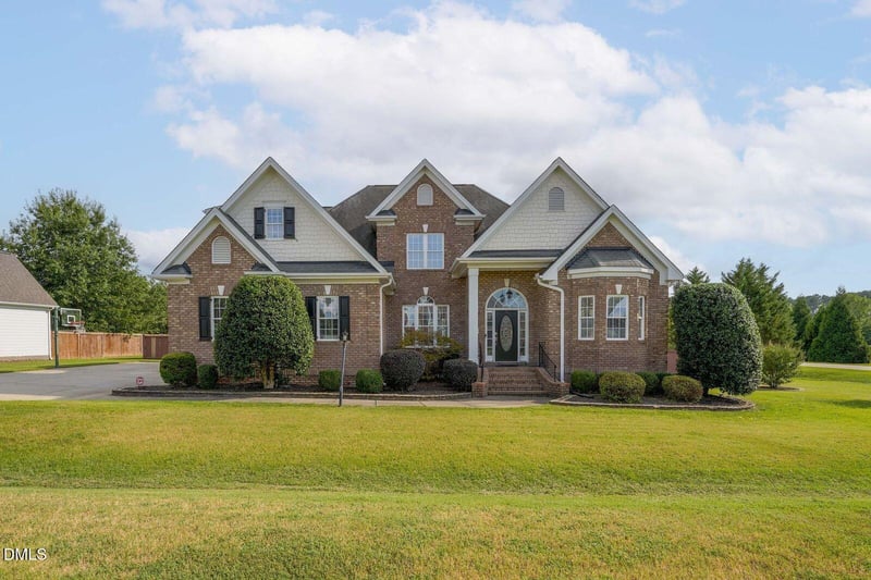 8420 Greythorne Pl, Knightdale, NC 27545