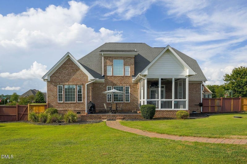 8420 Greythorne Pl, Knightdale, NC 27545