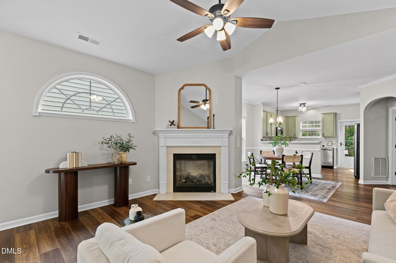 8421 Whisper Ridge Pl, Raleigh, NC 27613