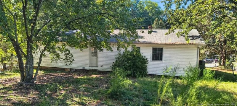 848 Durwood Dr, Fayetteville, NC 28311
