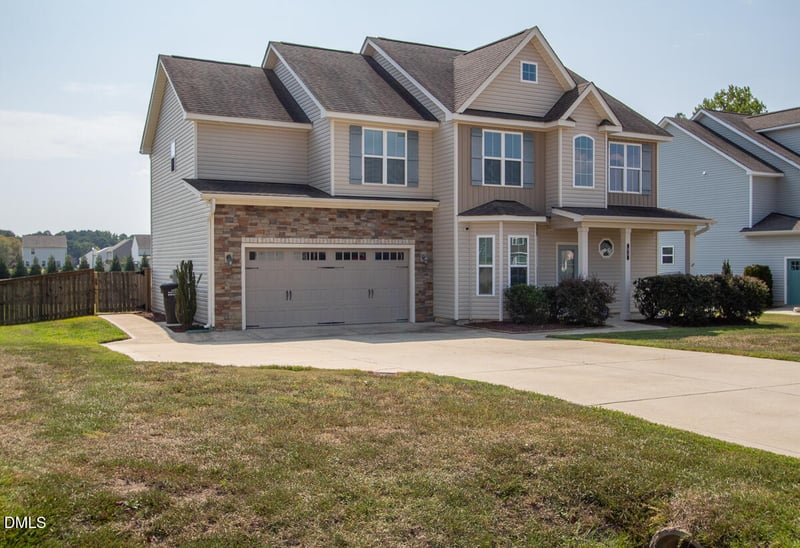 85 Squire St, Fuquay Varina, NC 27526